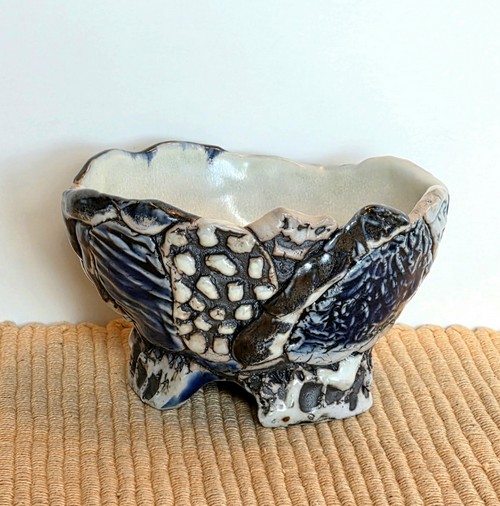 Click to view detail for SL-660 Bowl, Porcelain, Wonky Blue with White, Footed $60